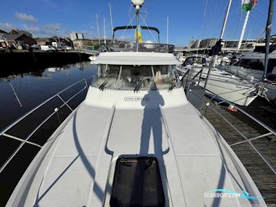 NIMBUS 370 Commander Motorbåd 2001, med Volvo Penta KAMD43 motor, England