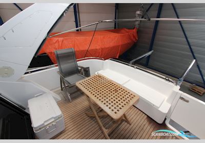 Neptunus 108 Flybridge Motorbåd 1997, med Volvo motor, Holland