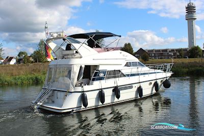 Neptunus 141 Sedan Fly Motorbåd 1993, med Volvo Penta motor, Holland
