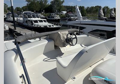 Nicols Quattro B Motorbåd 2008, Holland