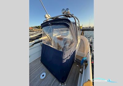 Nimbus 250R Motorbåd 2002, med Volvo Penta KAD 44P EDC motor, Sverige