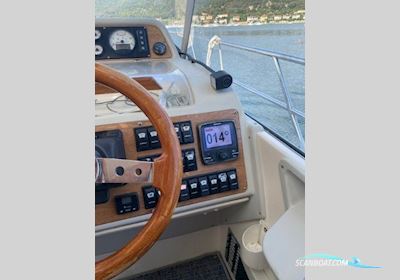 Nimbus 320 Coupe Motorbåd 2003, med Yanmar 4 LH motor, Kroatien