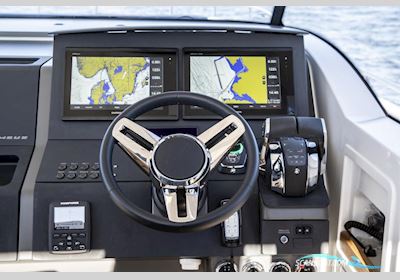 Nimbus T11 Motorbåd 2024, med Mercury Verado motor, Frankrig