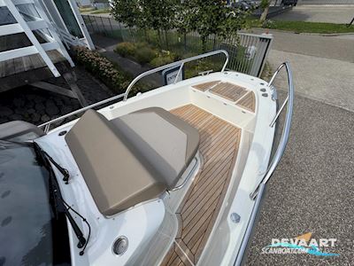 Nimbus T8 Motorbåd 2022, med Mercury Verado motor, Holland