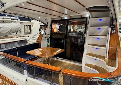 Nord West 420 Flybridge Motorbåd 2010, med 2 x Volvo Penta D6-370, Med Evc Och Joystickstyrning motor, Sverige