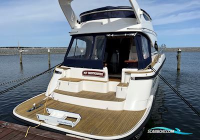 Nord West 420 Flybridge Motorbåd 2010, med 2 x Volvo Penta D6-370, Med Evc Och Joystickstyrning motor, Sverige