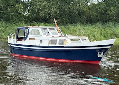 Oostvaarder 950 Motorbåd 1978, med Peugeot  motor, Holland