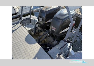 Osprey Falcon 820 Motorbåd 2003, med Suzuki motor, Sverige