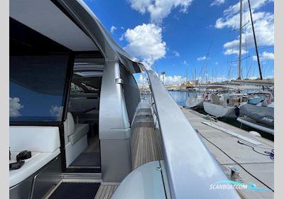 Pershing 5x Motorbåd 2019, med Volvo Penta D11-725 (IPS950) x 2 motor, Ej oplyst
