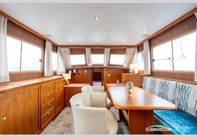 Pieter Beeldsnijder Spiegelkotter 15.00 VS Motorbåd 2005, med Cummins 2.8 motor, Holland