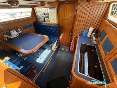 Polyboats Polyflash Motorbåd 1963, med Daimler Benz OM 617 motor, Tyskland