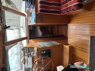 President 42 Motorbåd 1989, med Caterpillar
 motor, Tyskland
