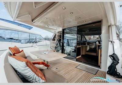 Prestige 550 Flybridge #72 Motorbåd 2015, Holland