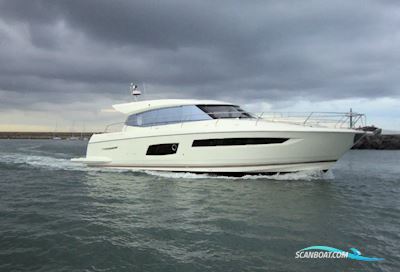 Prestige 560 Motorbåd 2018, med Cummins motor, Irland