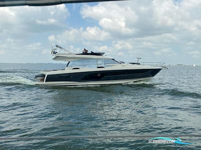 Prestige 590 Flybridge #64 Motorbåd 2021, Holland