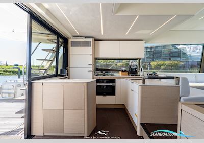 Prestige 590 Flybridge Motorbåd 2022, med Cummins motor, Holland