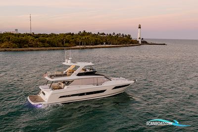 Prestige 690 flybridge Motorbåd 2023, Holland