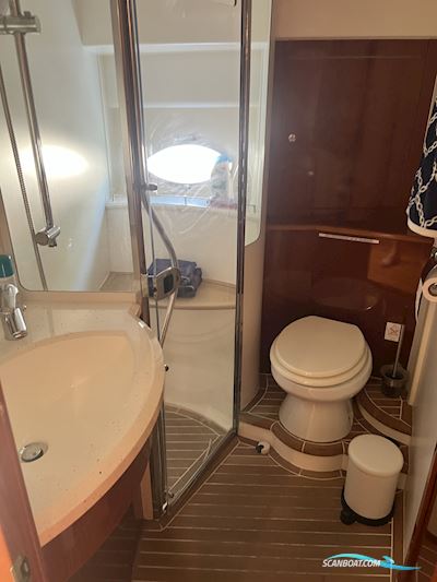 Princess  V58 Motorbåd 2004, med Man v8 motor, Danmark