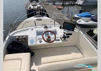 Princess 35 Flybridge Motorbåd 1989, med Cummins motor, Sverige