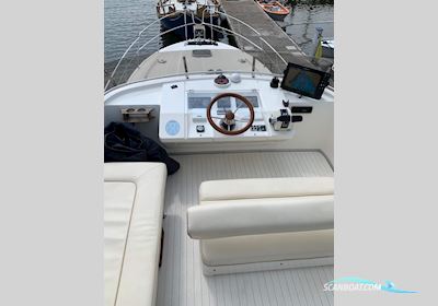 Princess 35 Flybridge Motorbåd 1989, med Cummins motor, Sverige