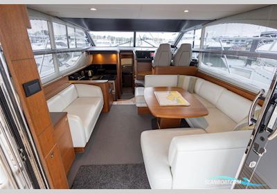 Princess 43 Motorbåd 2014, med 2 x Volvo Penta D6-435 motor, England