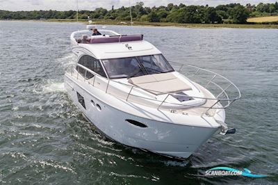 Princess 49 Motorbåd 2017, med 2 x Volvo Ips 800 motor, England