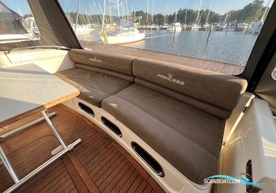 Princess 52 Fly Motorbåd 2001, med 2 x Volvo Penta Tamd 122 Edc motor, Sverige