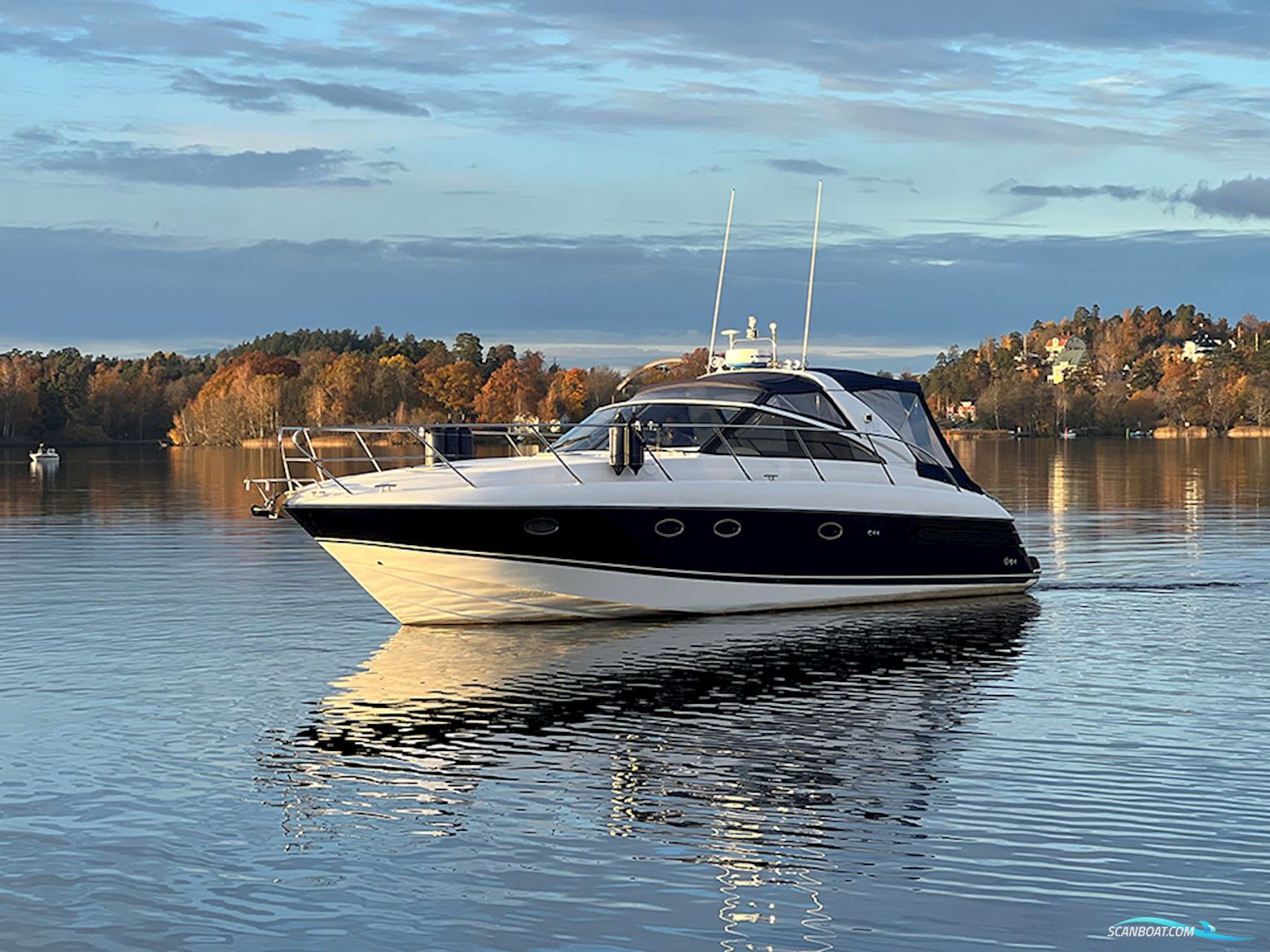 Princess V42 MK2 Motorbåd 2007, med Volvo Penta motor, Sverige