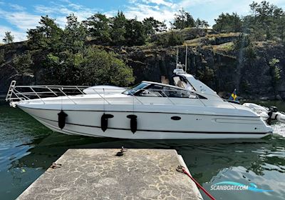 Princess V42 Motorbåd 2002, med 2 x Volvo Penta Kad300 motor, Sverige