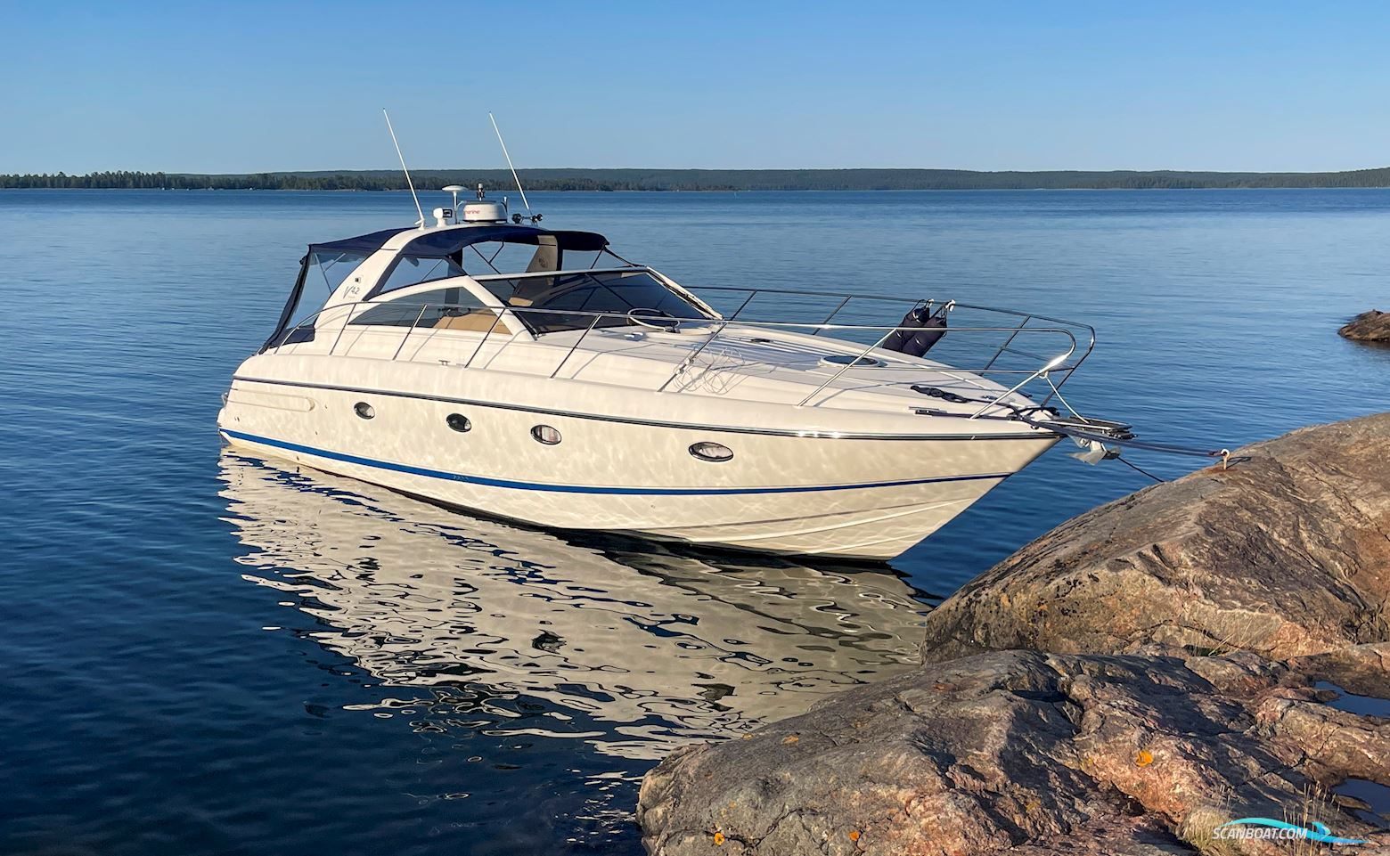 Princess V42 Motorbåd 2004, med Volvo Penta D6-310 motor, Sverige