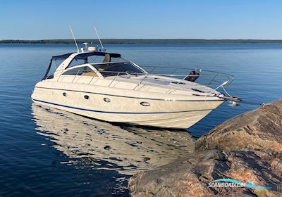 Princess V42 Motorbåd 2004, med Volvo Penta D6-310 motor, Sverige