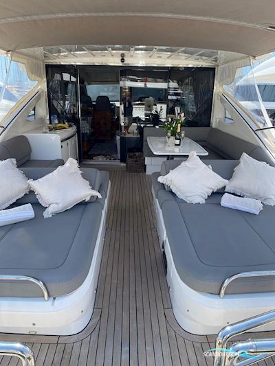 Princess V70 Motorbåd 2005, med 2 x MTU V10
 motor, Spanien