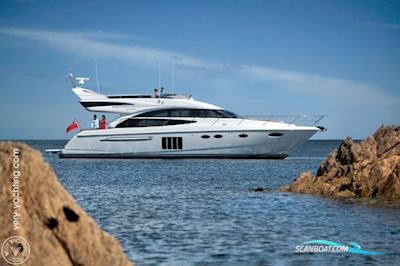 Princess Yachts 60 Motorbåd 2017, med Volvo Penta D13-900 motor, Frankrig