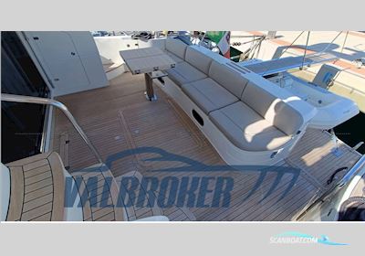 Princess Yachts 62 Fly Motorbåd 2010, med Caterpillar C18 motor, Italien