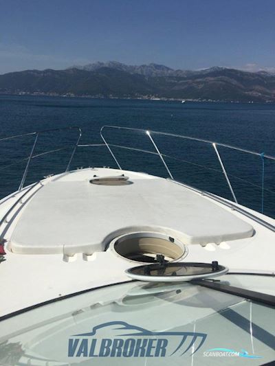 Princess Yachts V 45 Motorbåd 2008, med Volvo Penta D6 motor, Montenegro