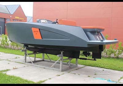 Proton 21 Motorbåd 2023, med Tohatsu motor, Holland