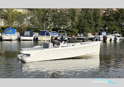 Q Yachts Q24 Club Motorbåd 2023, med ePropulsion Navy motor, Sverige