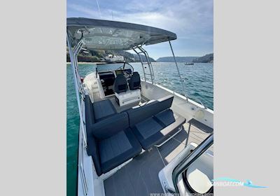 Quarken 27 T-Top Motorbåd 2022, med Yamaha F300HP motor, England