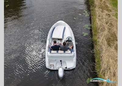 Quicksilver 425 Open Motorbåd 2006, med Honda motor, Holland