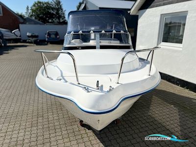 Quicksilver 450 Cabin, Mercury 40 HK Motorbåd 2003, med Mercury motor, Danmark