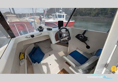 Quicksilver 500 Pilothouse Motorbåd 2002, med Evinrude ETEC motor, England