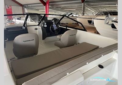 Quicksilver 555 Bowrider Med Mercury F100 Efi Elpt Motorbåd 2024, Danmark