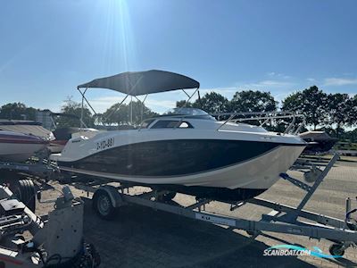 Quicksilver 555 Cabin Motorbåd 2019, med Mercury motor, Holland