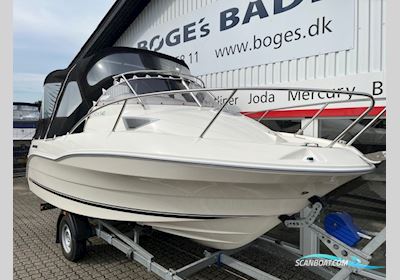 Quicksilver Activ 540 Cruiser med 115 hk Mercury-EFI 4-takt 2,1L og 1500 kg Brenderup bådtrailer - Anvisningssalg Motorbåd 2011, med Mercury motor, Danmark