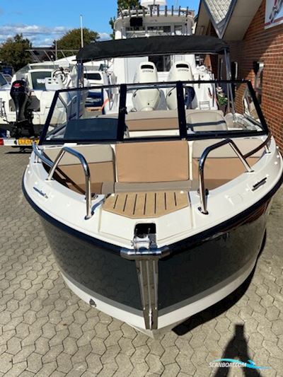 Quicksilver Activ 555 Bowrider m/Mercury F80 hk Efi 4-Takt Motorbåd 2025, Danmark