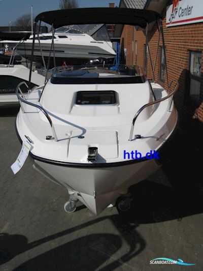 Quicksilver Activ 555 Cabin m/Mercury F100 hk Efi 4-Takt Motorbåd 2025, Danmark