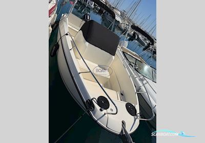 Quicksilver Activ 675 Open Motorbåd 2024, Frankrig