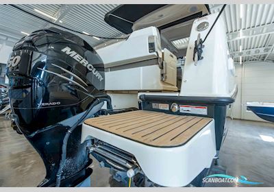 Quicksilver Active 905 Weekend Motorbåd 2018, med Mercury Verado F350 Xxl motor, Holland