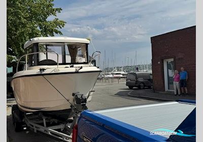 Quicksilver Captur 555 Pilothouse med 115 hk Mercury-EFI 4 takt - UDSTYR-  Anvisningsssalg Motorbåd 2017, med Mercury motor, Danmark