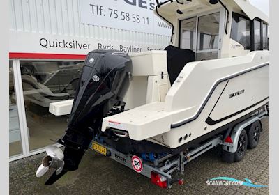 Quicksilver Captur 705 Pilothouse Med 225 hk Mercury-Efi DS 3,4L V6 XL Motorbåd 2022, med Mercury motor, Danmark